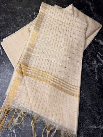 Kerala Kasavu Box Weave Saree | Glow & Glitter Boutique