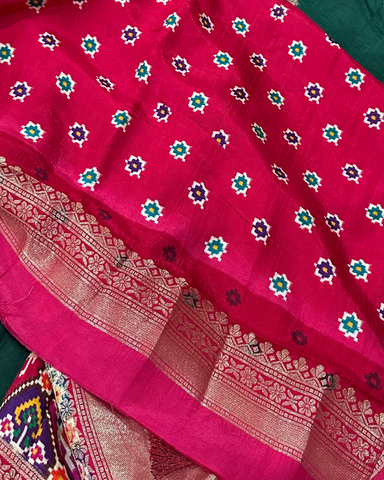 Banaras silk saree Bottle Green rajKot Patolabentex Border | Glow & Glitter Boutique