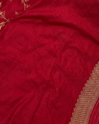 Banaras mashru silk saree Red Shade & Jal Weaving Design Gold Zari Thin Border | Glow & Glitter Boutique