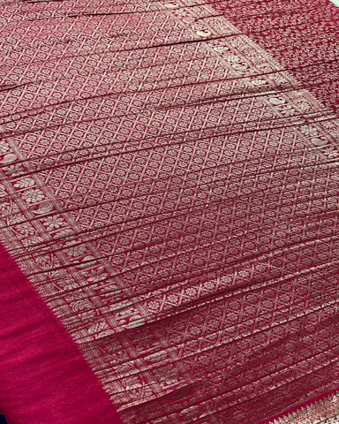 Banaras Georgette Silk Saree Redish Pink With Gold Zari Border | Glow & Glitter Boutique