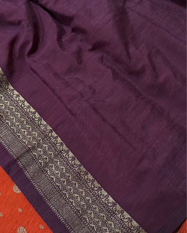 Khadi linen silk saree with contrast borders Burnt Orange With Brown Zari | Glow & Glitter Boutique