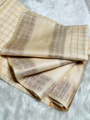 Kerala Onam Bentex Gold Saree | Glow & Glitter Boutique