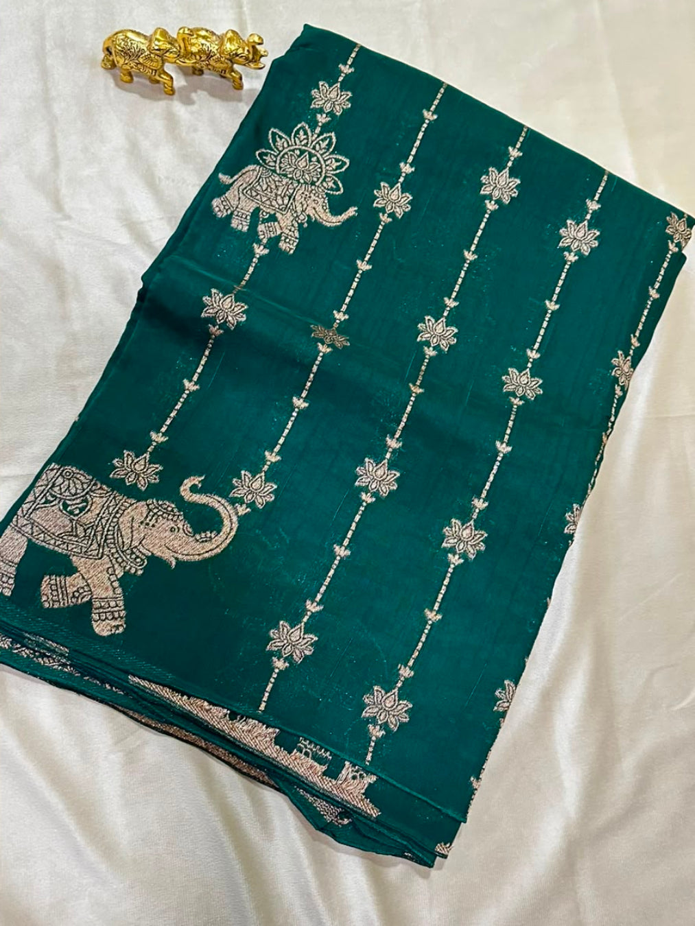 Matka tussar silk saree Green Color | Glow & Glitter Boutique