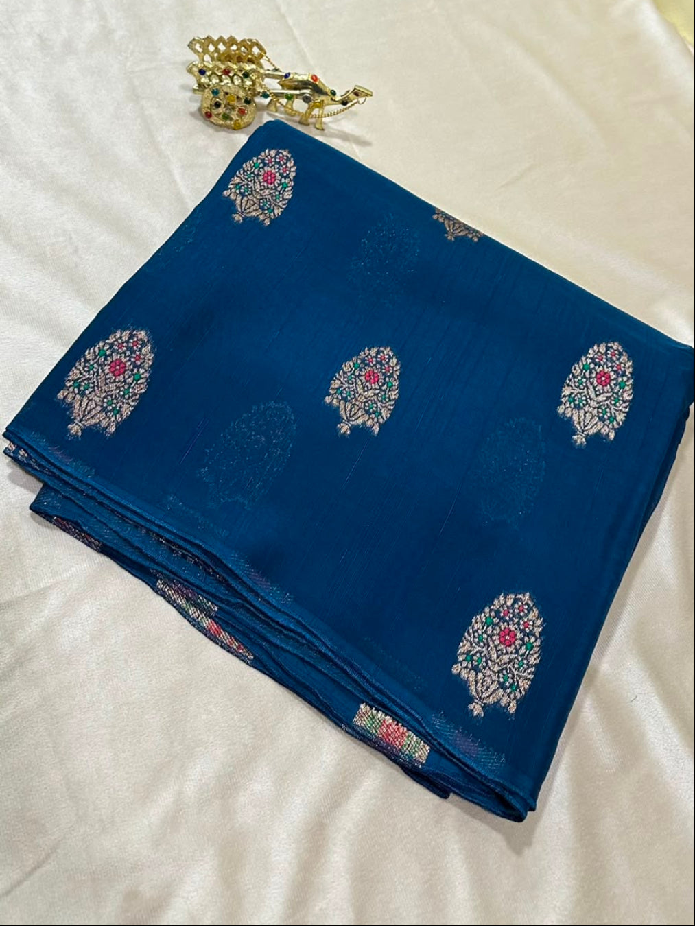 Matka tussar silk saree Peacock Blue and Green Mixed Shade | Glow & Glitter Boutique