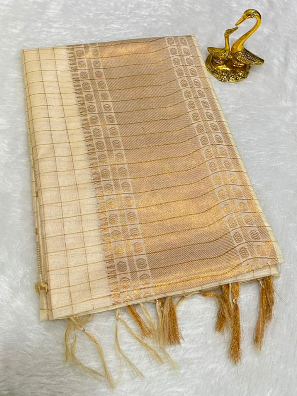 Traditional Kerala Kasavu Saree in Ivory with Rich Golden Zari Border | glow & Glitter Boutique