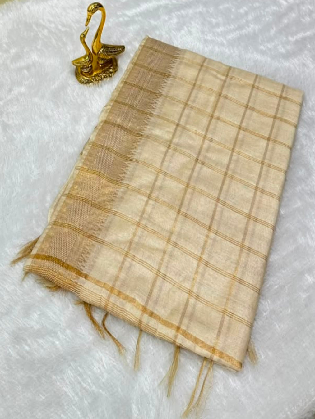 Premium Kerala Kasavu Saree in Ivory with Rich Gold Check Border | glow & Glitter Boutique