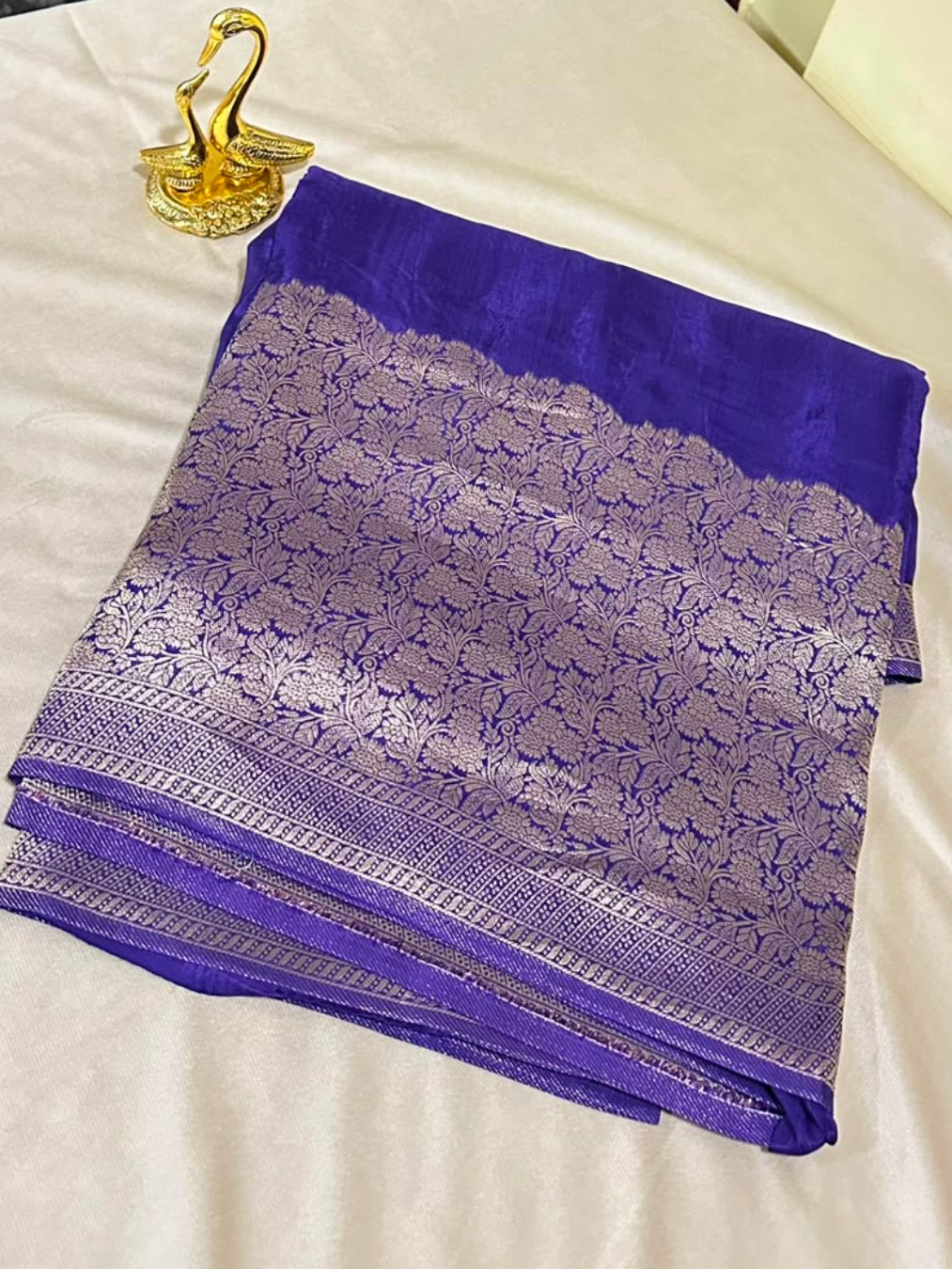 Premium HO silk saree Deep Purple Shade With Gold Zari Border | Glow & Glitter Boutique