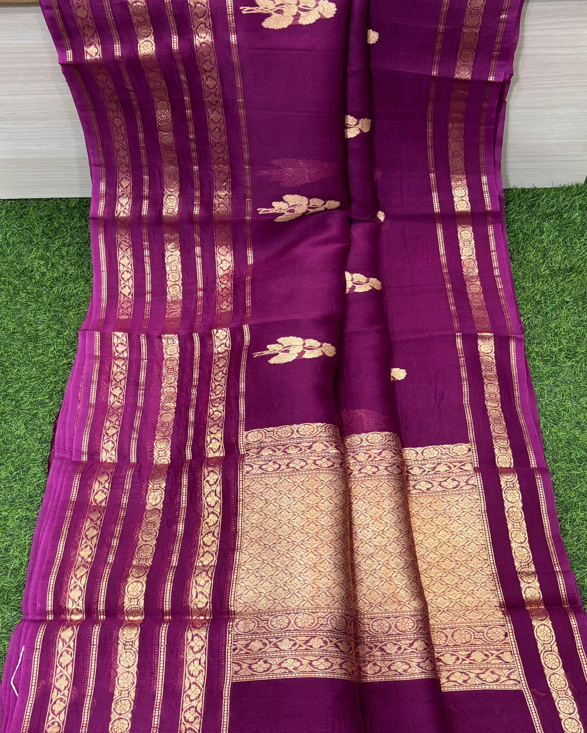 PURE HANDLOOM BANARASI KORA SILK SAREES Beetroot Shade With Gold Zari Border | Glitter & Glitter Boutique