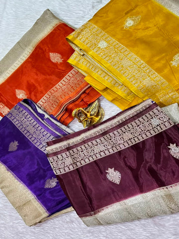 Ivory Royale Brown Border Crepe Saree | Glow & Glitter Boutique