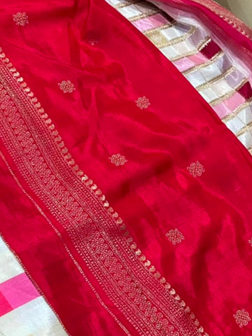 Premium Kanchi silk saree Rich Red Shades & Timeless Elegance. | Glow & Glitter Boutique