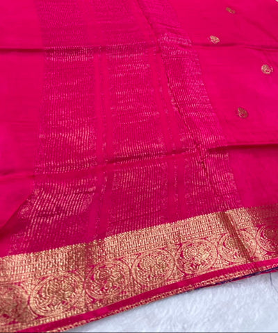 Vintage style viscose silk saree Meganta pink Shade | Glow & Glitter Boutique