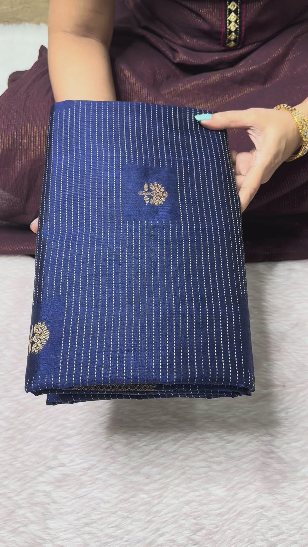 Straight dark blue | SEMI RAW SILK VARITIES