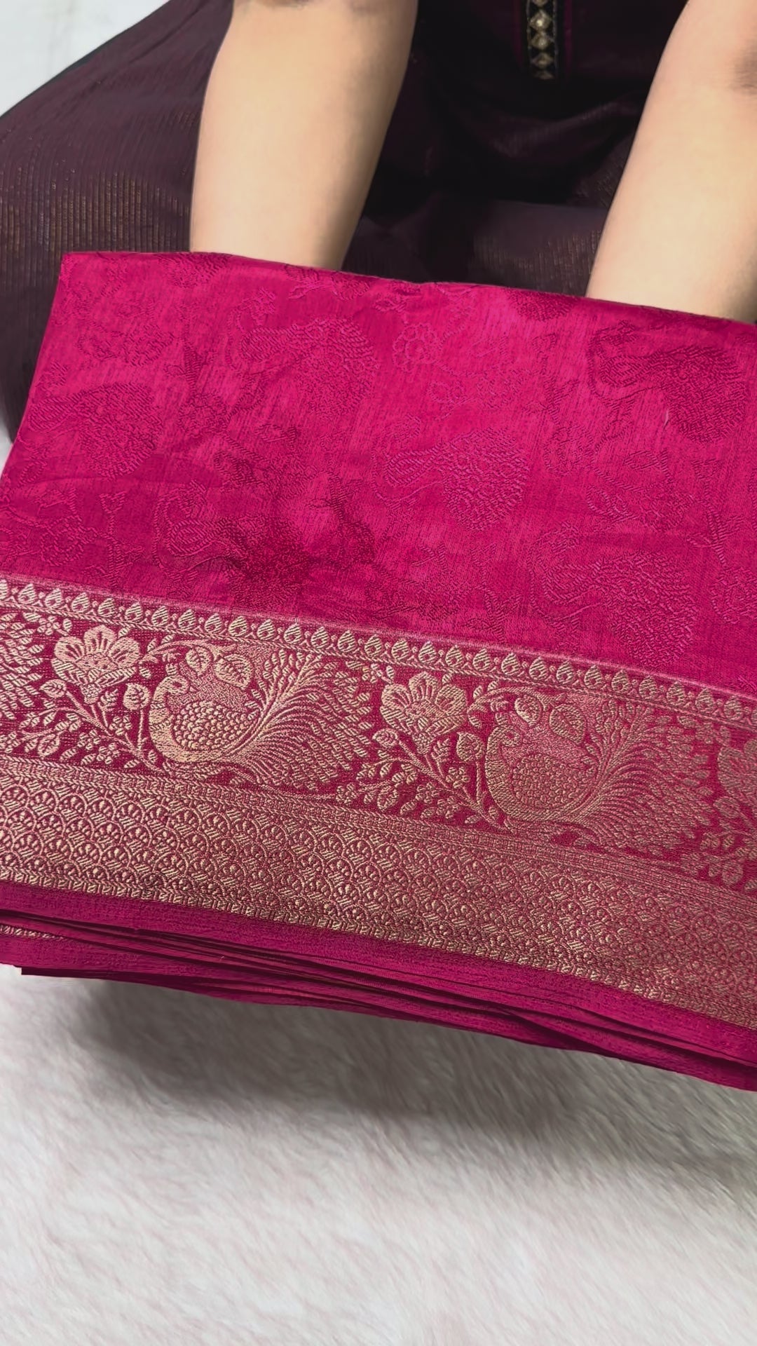 Fancy Peacock Red | FANCY SILK